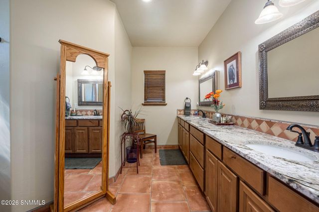 3000 Wildwind Road, Las Cruces, NM 88007