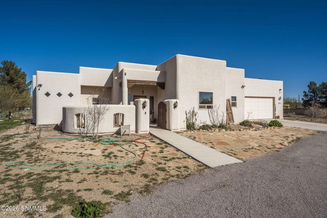 3000 Wildwind Road, Las Cruces, NM 88007