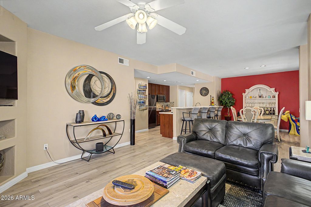 705 W QUEEN CREEK Road 1097, Chandler, AZ 85248 — photo 4