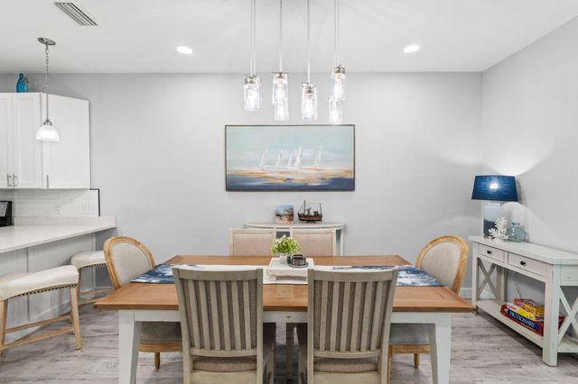 2226 Joan Ave 4, Panama City Beach, FL 32408