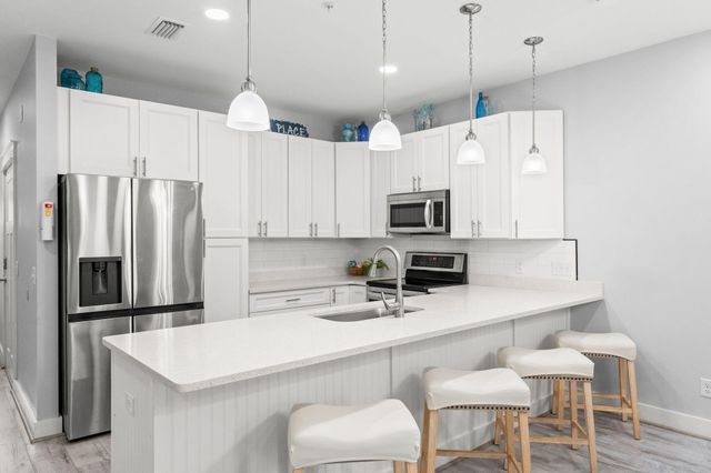 2226 Joan Ave 4, Panama City Beach, FL 32408