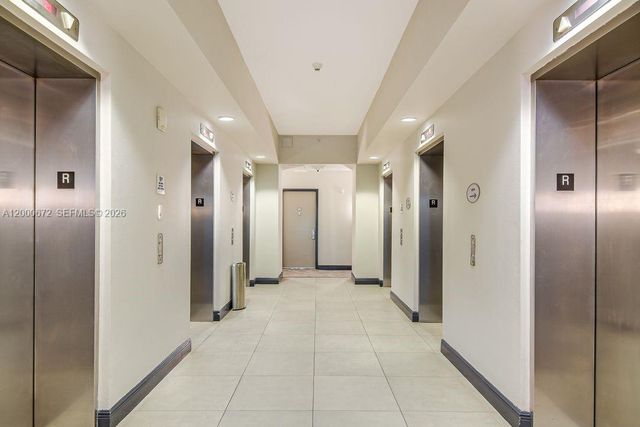 1750 N Bayshore Dr 1909, Miami, FL 33132