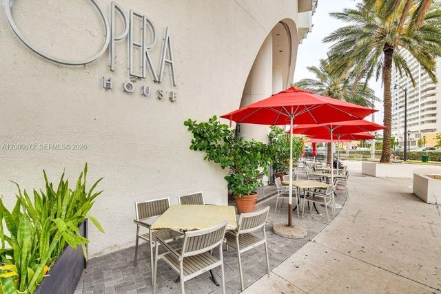 1750 N Bayshore Dr 1909, Miami, FL 33132