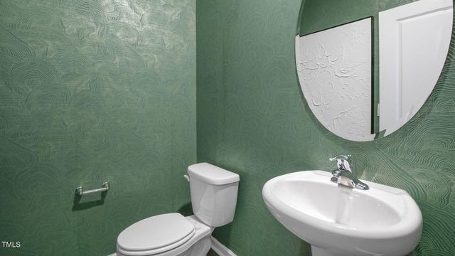 829 Washington Street, Fuquay Varina, NC 27526