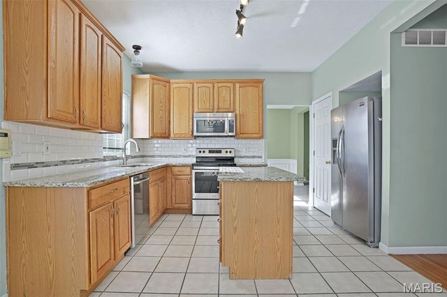 2003 Little Round Top Drive, Edwardsville, IL 62025