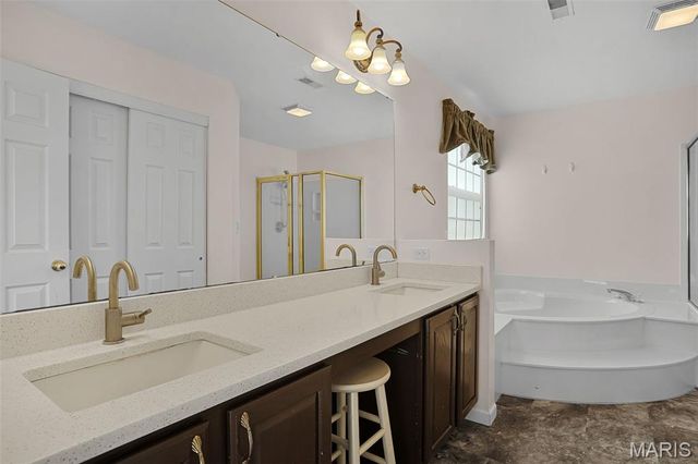 2003 Little Round Top Drive, Edwardsville, IL 62025