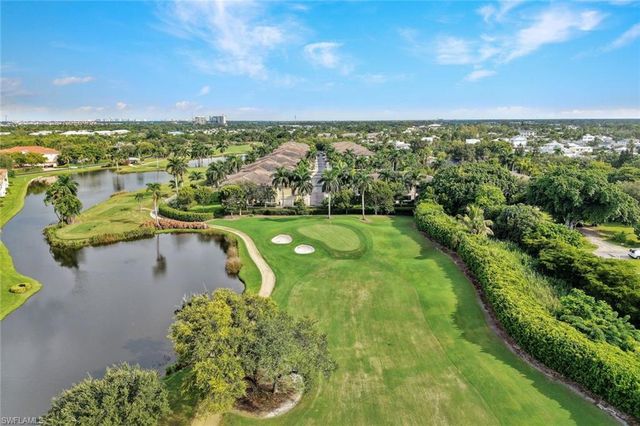 2534 Windward CT 15-101, Naples, FL 34112