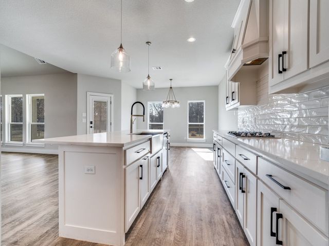 2021 Dolly Drive, Weatherford, TX 76088