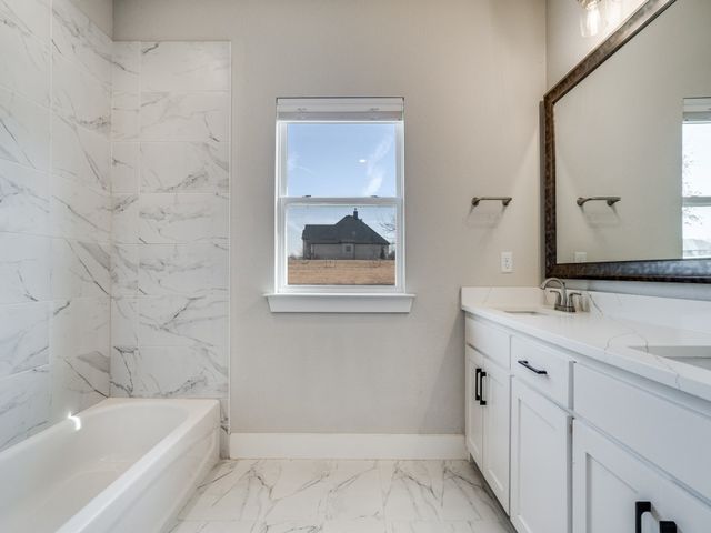 2021 Dolly Drive, Weatherford, TX 76088