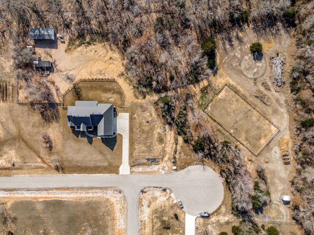 2021 Dolly Drive, Weatherford, TX 76088