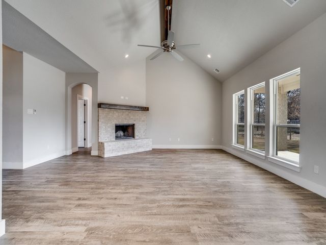 2021 Dolly Drive, Weatherford, TX 76088