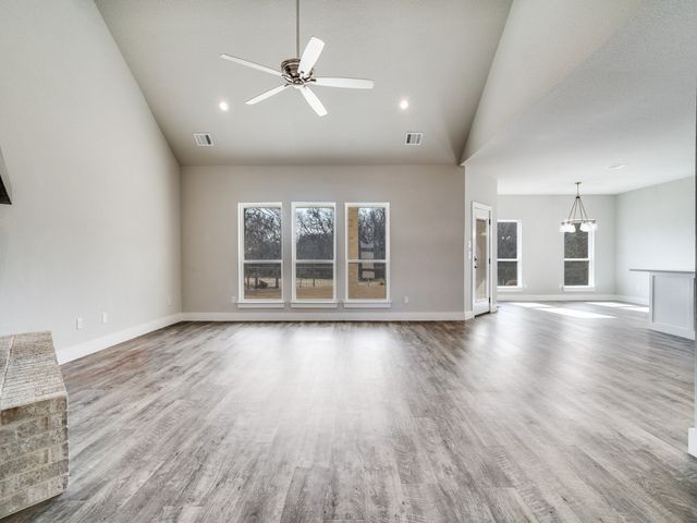 2021 Dolly Drive, Weatherford, TX 76088