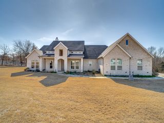 2021 Dolly Drive, Weatherford, TX 76088