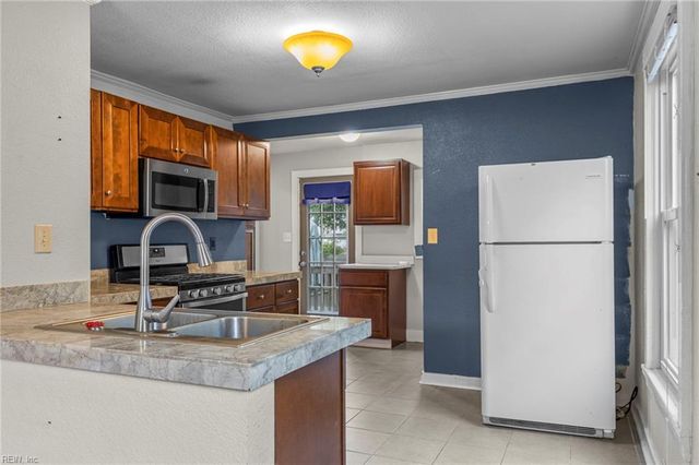 7318 Major AVE, Norfolk, VA 23505