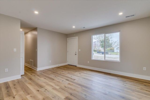 2644 N Holyoke St., Wichita, KS 67220