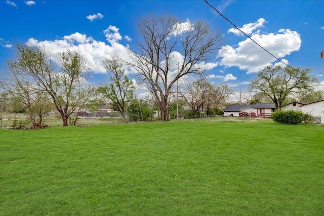 2644 N Holyoke St., Wichita, KS 67220