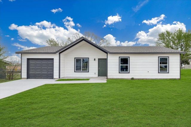 2644 N Holyoke St., Wichita, KS 67220