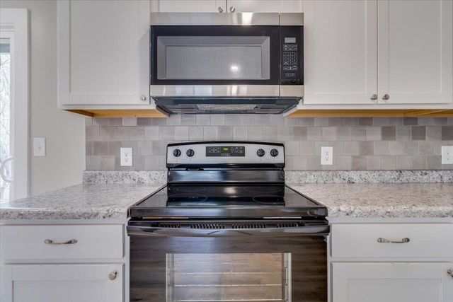 2644 N Holyoke St., Wichita, KS 67220