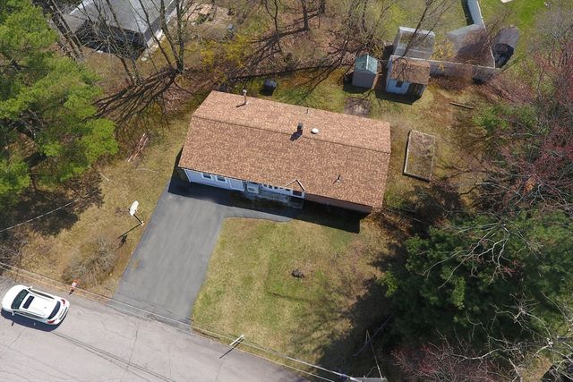 8 Braintree Ave, Brockton, MA 02302