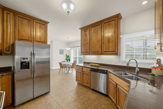 1013 Fox Hollow Pl, Adams, TN 37010