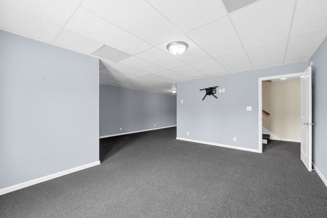 1013 Fox Hollow Pl, Adams, TN 37010