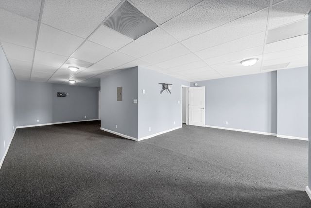 1013 Fox Hollow Pl, Adams, TN 37010