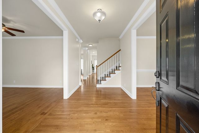 1013 Fox Hollow Pl, Adams, TN 37010