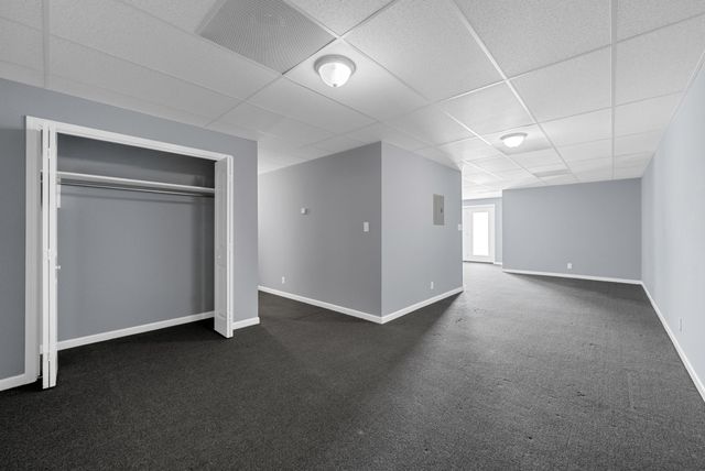 1013 Fox Hollow Pl, Adams, TN 37010