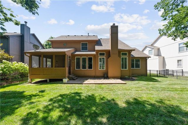 4714 W 139th Terrace, Overland Park, KS 66224