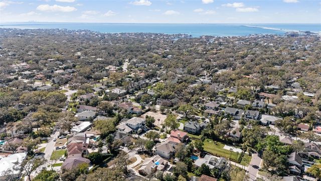 4205 W AZEELE STREET, Tampa, FL 33609