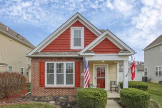 318 Griffiths Harbor Drive, Delaware, OH 43015