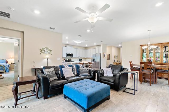 2885 CROSSFIELD Drive, Green Cove Springs, FL 32043
