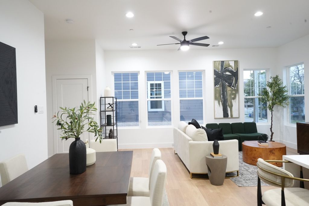 629 N Tyler Street 107, Dallas, TX 75208