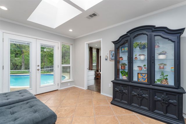 4802 Willow Bend Drive, Arlington, TX 76017