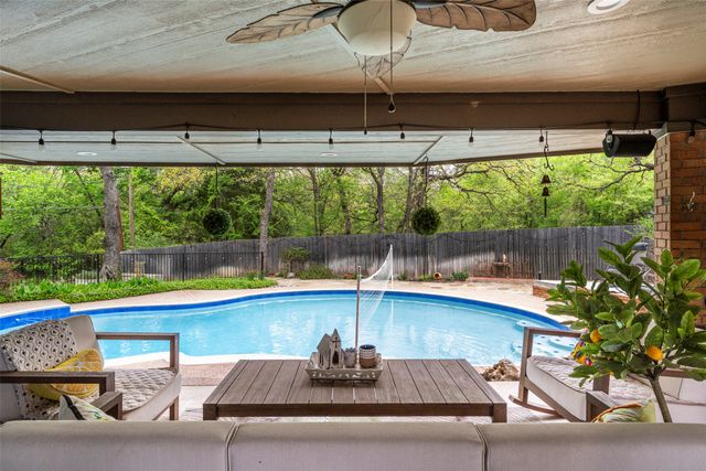 4802 Willow Bend Drive, Arlington, TX 76017