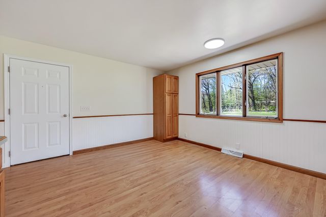 3868 S Riverview Drive, Hesperia, MI 49421