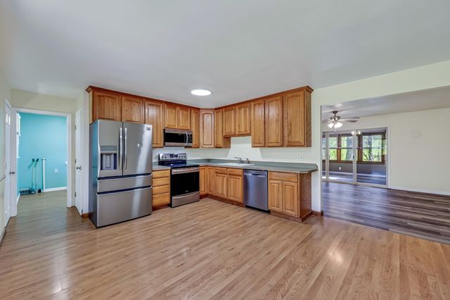 3868 S Riverview Drive, Hesperia, MI 49421