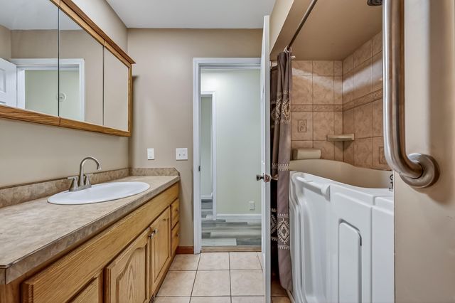 3868 S Riverview Drive, Hesperia, MI 49421