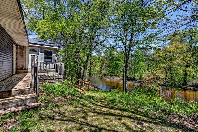 3868 S Riverview Drive, Hesperia, MI 49421