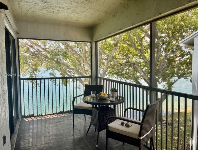 1024 S Independence Dr 1024A, Homestead, FL 33034