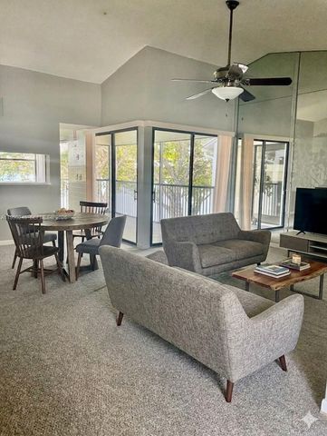 1024 S Independence Dr 1024A, Homestead, FL 33034