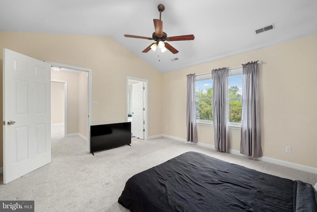 79 MELANIE HOLLOW LN, Fredericksburg, VA 22405
