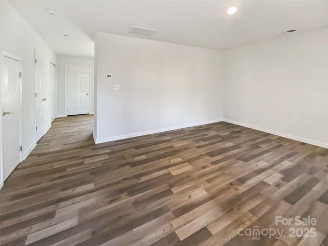 2118 Augusta Street, Charlotte, NC 28216