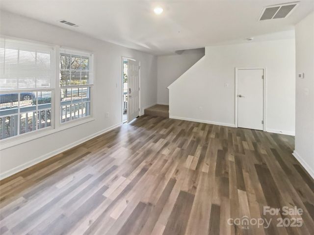 2118 Augusta Street, Charlotte, NC 28216