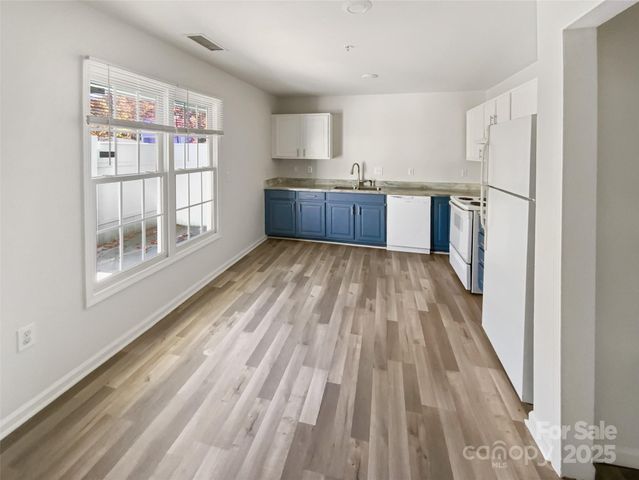 2118 Augusta Street, Charlotte, NC 28216