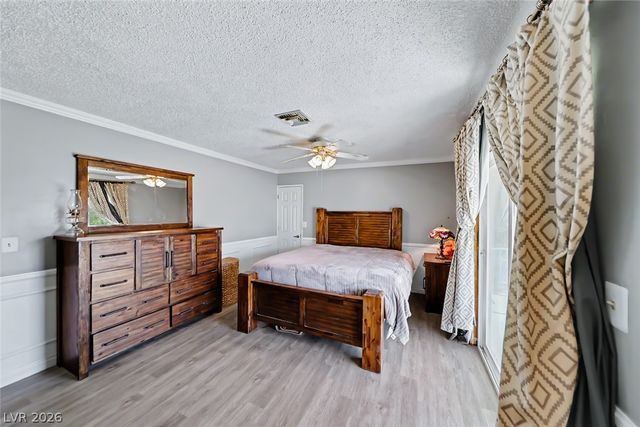 285 East Shelbourne Avenue, Las Vegas, NV 89123
