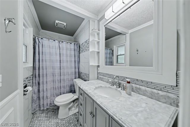 285 East Shelbourne Avenue, Las Vegas, NV 89123