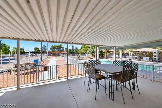 285 East Shelbourne Avenue, Las Vegas, NV 89123