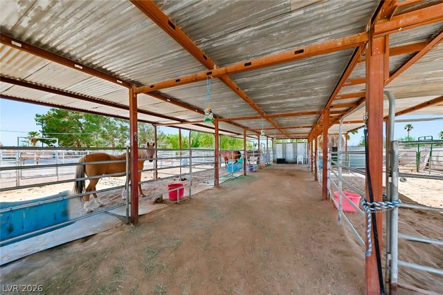 285 East Shelbourne Avenue, Las Vegas, NV 89123