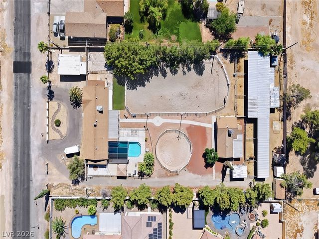 285 East Shelbourne Avenue, Las Vegas, NV 89123